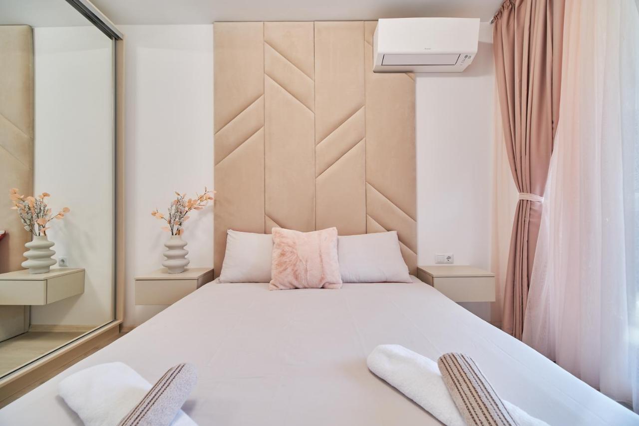 Mediterranea Complex - Luxury Apartment With Sea & Pool View! Varna Exterior photo