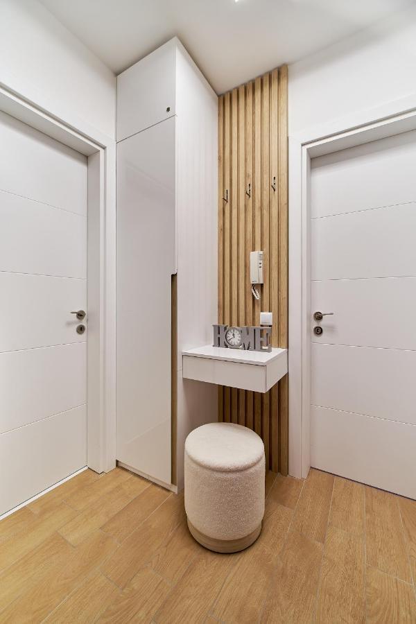 Mediterranea Complex - Luxury Apartment With Sea & Pool View! Varna Exterior photo